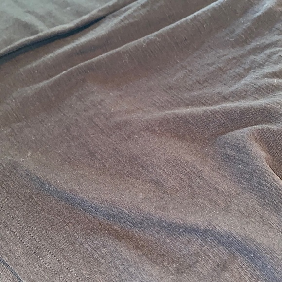 Calvin Klein Jeans Textured T-Shirt - Picture 6 of 6